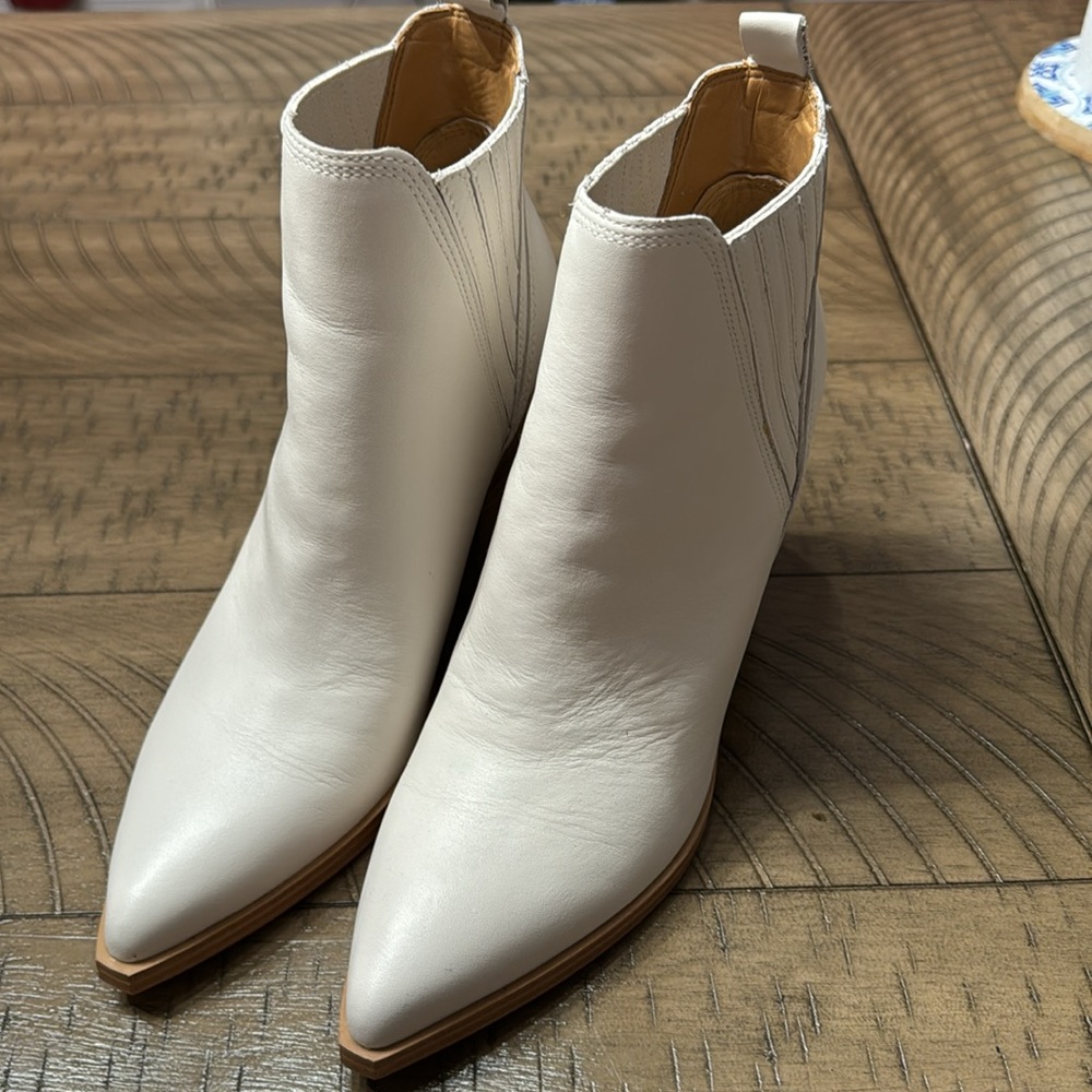 Marc Fisher Ltd Gadri Pointed Toe - image 3